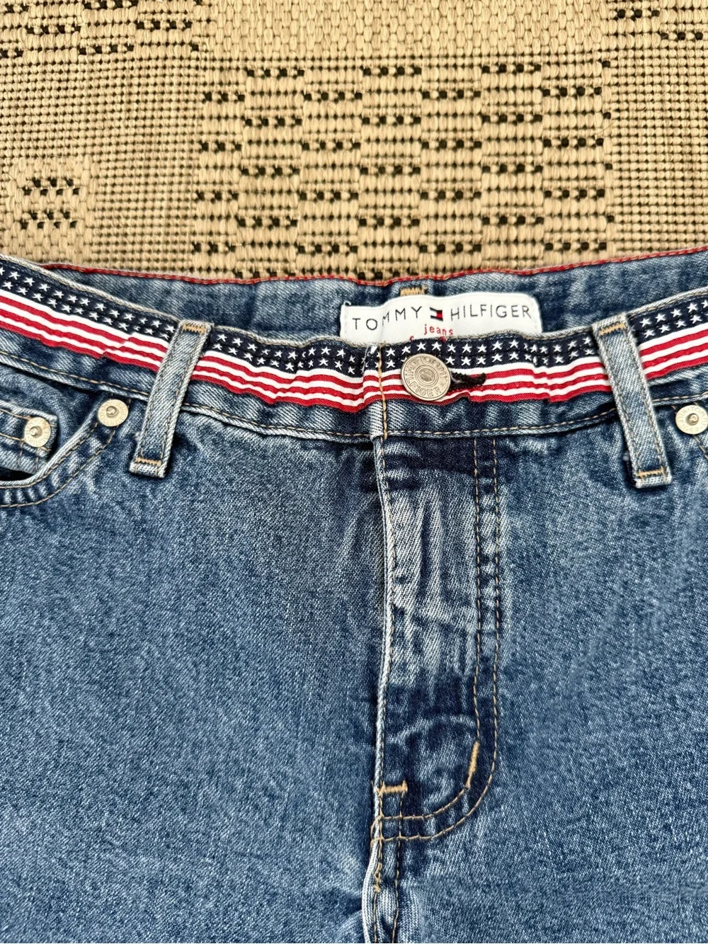 VTG U.S.A  waist band Tommy Hilfiger Y2K denim shorts - 14